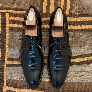 Salvatore Ferragamo Glossy Black Oxfords size 10D